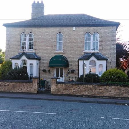 Charlotte House Hotel Peterborough Exterior photo
